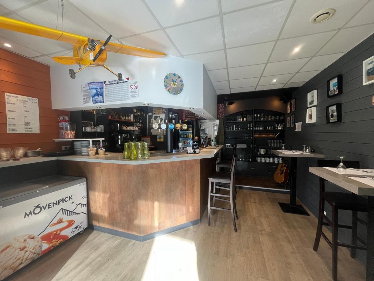 迪纳尔 Le Petit Montmartre酒店 外观 照片